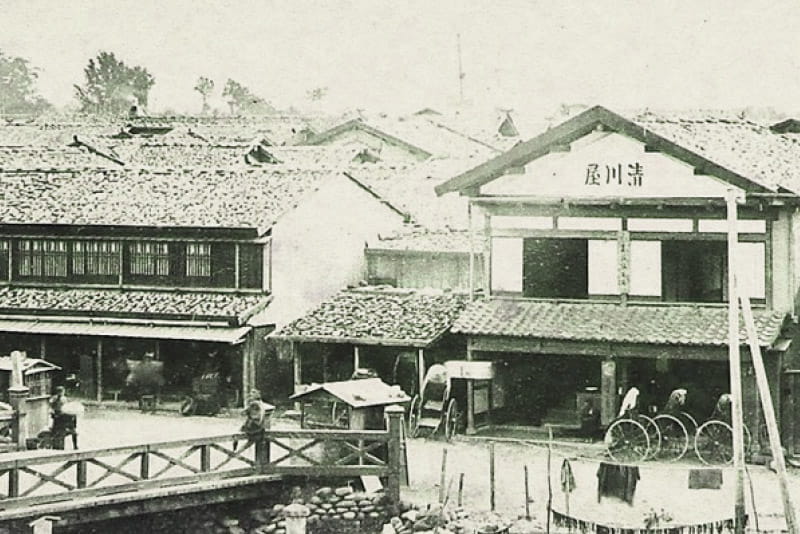 1886年