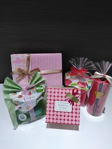 ハッピーバレンタイン🍫💓 大切な方や自分へのご褒美にお菓子いかがでしょうか✨ ラッピングも承っております🙌
