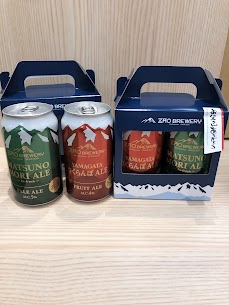 父の日おすすめ新商品🍻 蔵王ブルワリーさんのクラフトビールセットは フルーティーでライトな味わいの「やまがたさくらんぼエール」とさわやかでスッキリの「マツノモリエール」の2種類です。