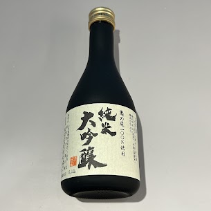 ◎香り高い味わいを堪能できる逸品◎ 飲み始めはまろやかで、後味はキリッと… 日本酒初心者の方はもちろん、お酒好きをも唸らせる広がりのある豊かな味わい。 今までになかった新しい日本酒の感動を味わえます✨