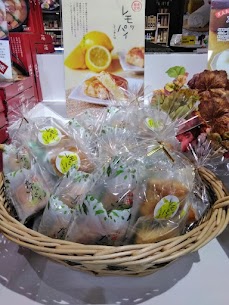 緊急入荷！レモッパイとだだっパイのセットを数量限定でご用意しています🍋 本日酒田の花火大会が開催します🎆🎆 店舗にも是非お越しください😊