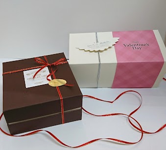 大切な人への贈り物や自分へのご褒美に…🎁定番のぱりろーるやクラシックショコラなどバレンタインにあわせておめかししてお待ちしております💝✨是非この機会にご利用くださいませ😊