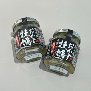 ◎旨さ爆発⁈ご飯泥棒🍚◎ 宮城県産の濃厚な牡蠣のほぐし身をじっくりと米麹に付け込んだ、ご飯が進む逸品です‼ まるで、カニ味噌のような味わいです🤤🎵